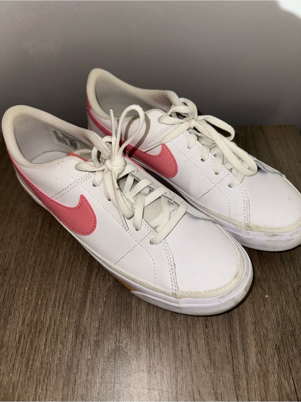 Nike Court Sneakers